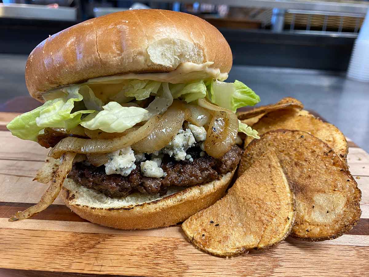 BlueJ Burger - BlueJ's Rollin' Grill